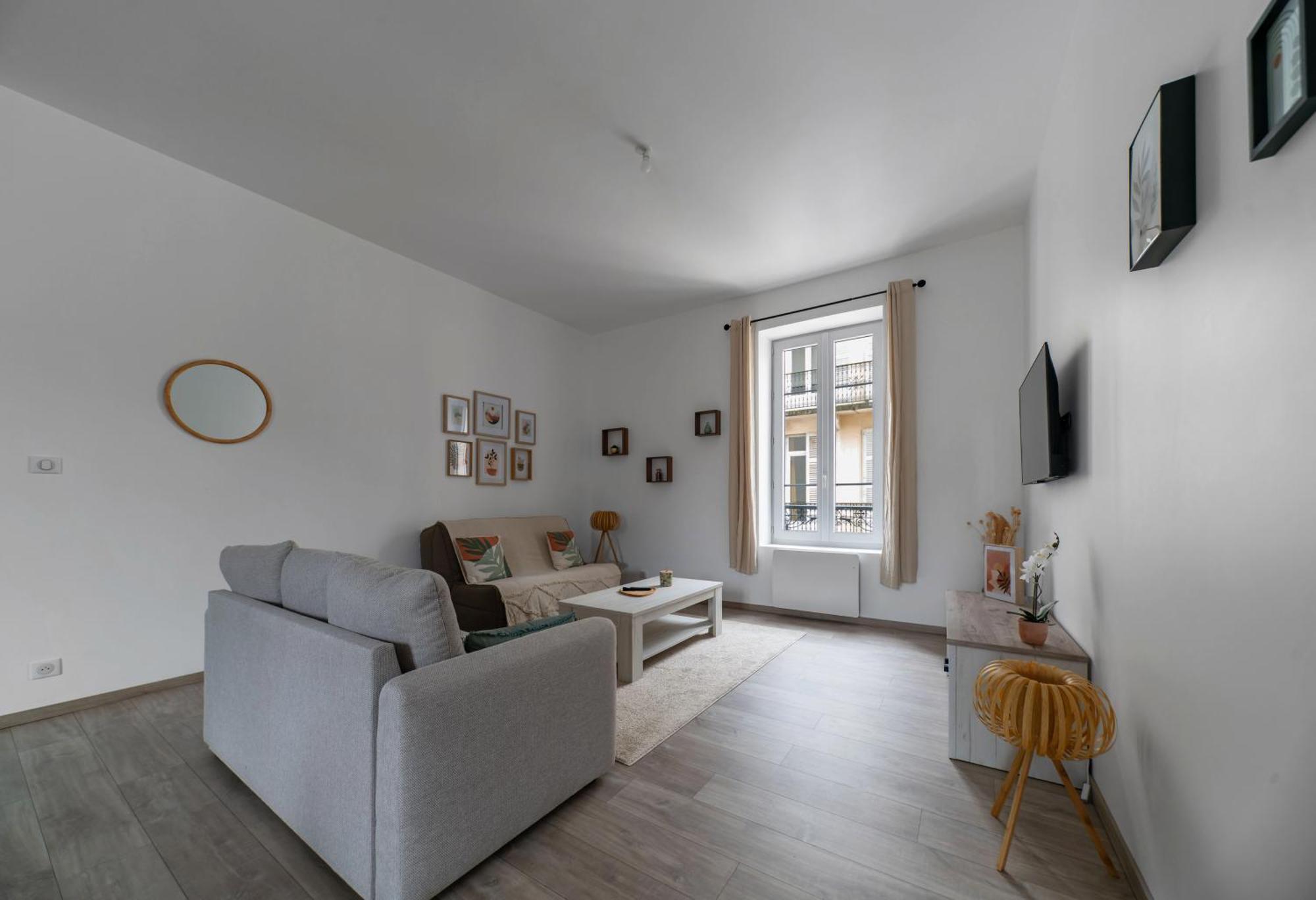 Le Ravy - Appartement Design, 2 Chambres, Centre Ville Vichy Exteriör bild