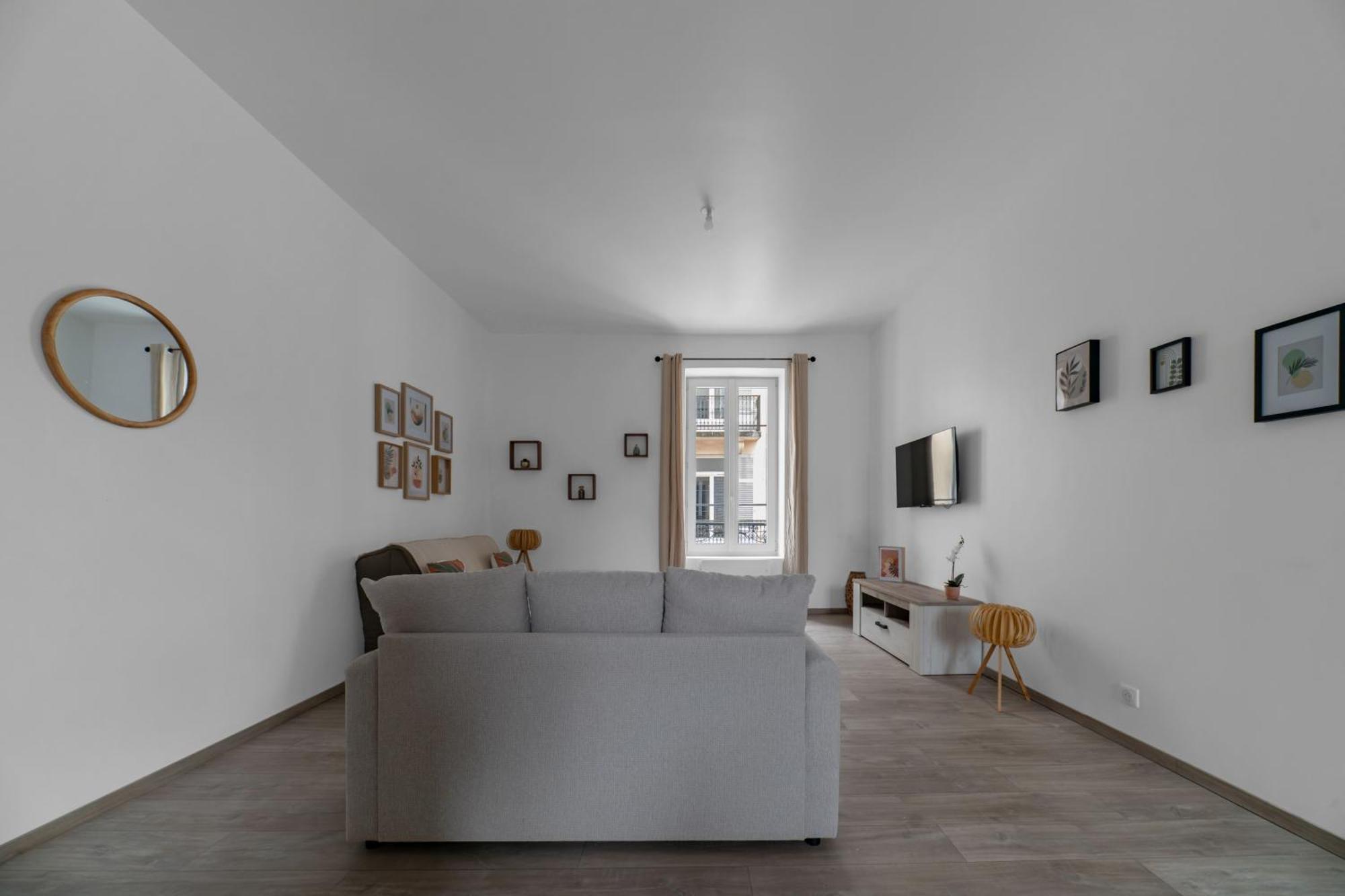 Le Ravy - Appartement Design, 2 Chambres, Centre Ville Vichy Exteriör bild